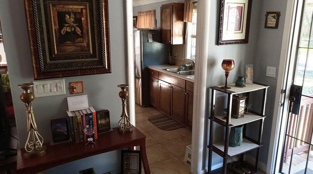 1524 Pine Glen Cir, Decatur GA  30035-1527 exterior