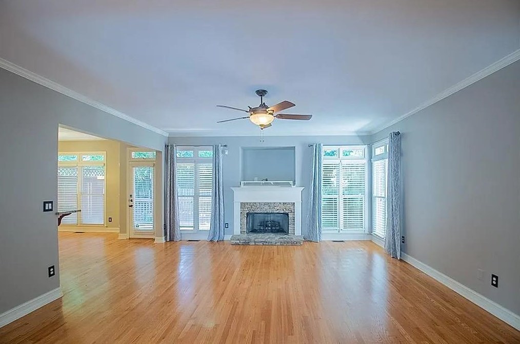 7360 Village Creek Trce, Atlanta GA  30328-6763 exterior