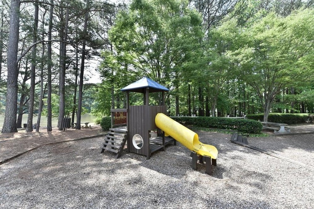 2778 Lake Forest Trl, Lawrenceville GA  30043-6842 exterior