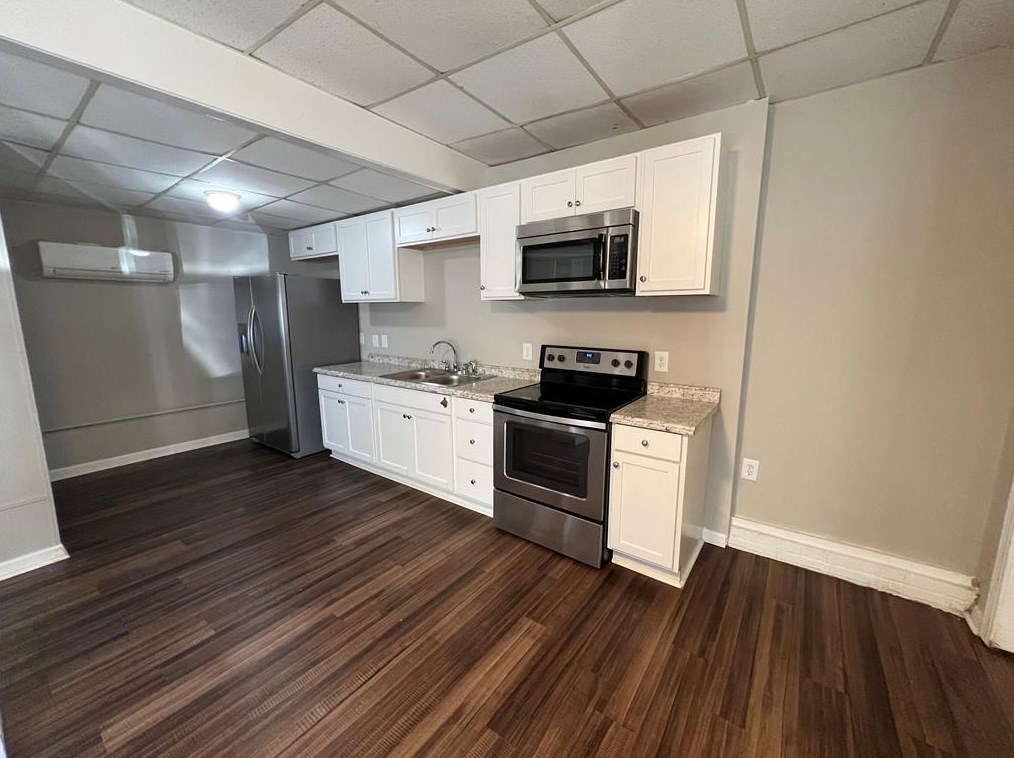 300 Forrest Ave, Gainesville, GA 30501