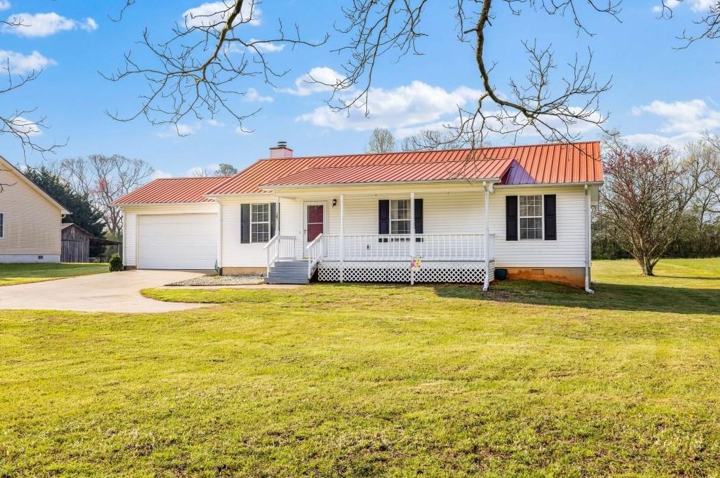 161 King St, Clermont, GA 30527