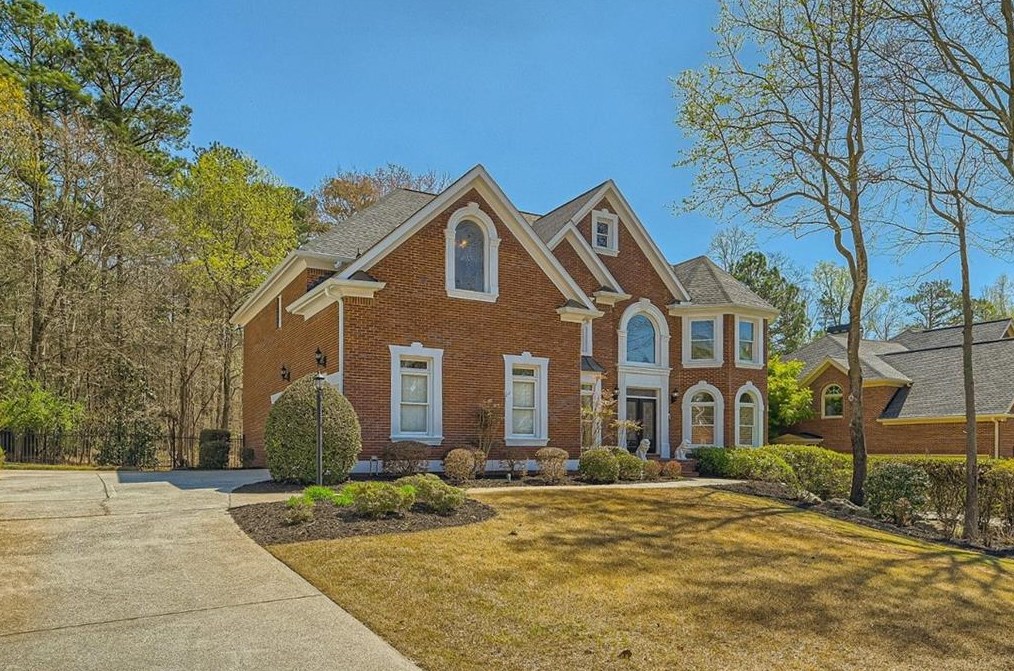 3940 Grey Abbey Dr, Alpharetta, GA 30022-6411