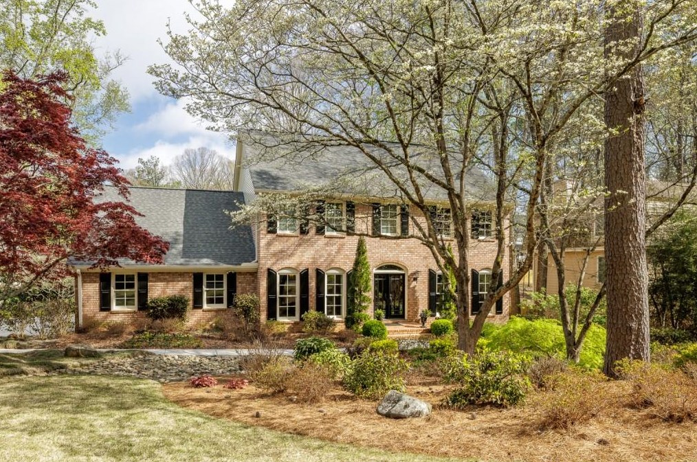 140 Old College Way, Atlanta, GA 30328-1013
