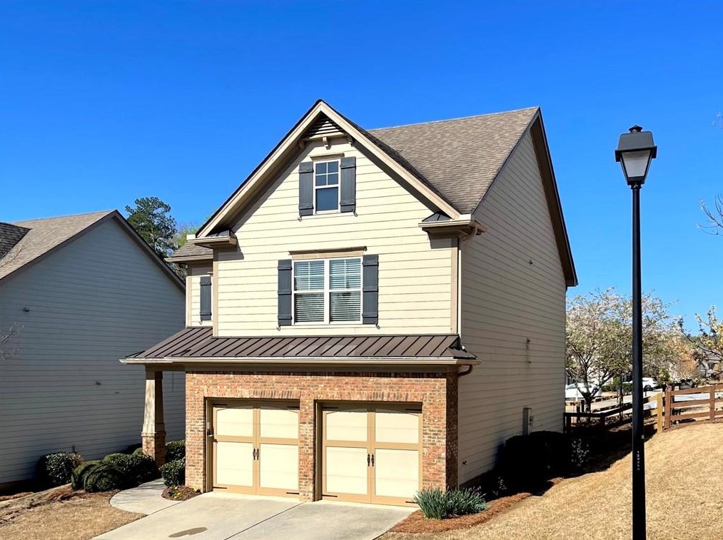 6918 Golden Bud Ln, Flowery Branch, GA 30542
