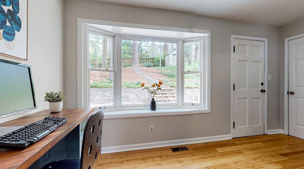 579 Superior Ave, Decatur GA  30030-1404 exterior