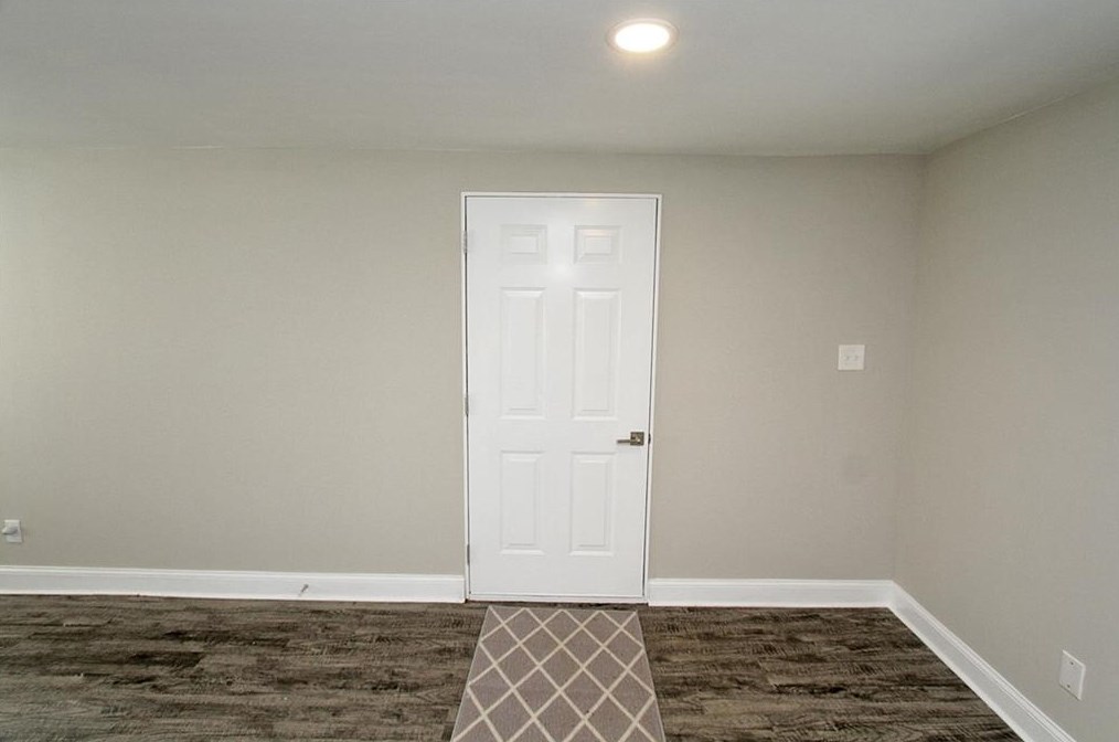 5210 Chattahoochee St, Flowery Branch, GA 30542