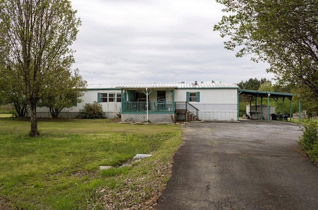 650 Haygood Rd, Resaca, GA 30735