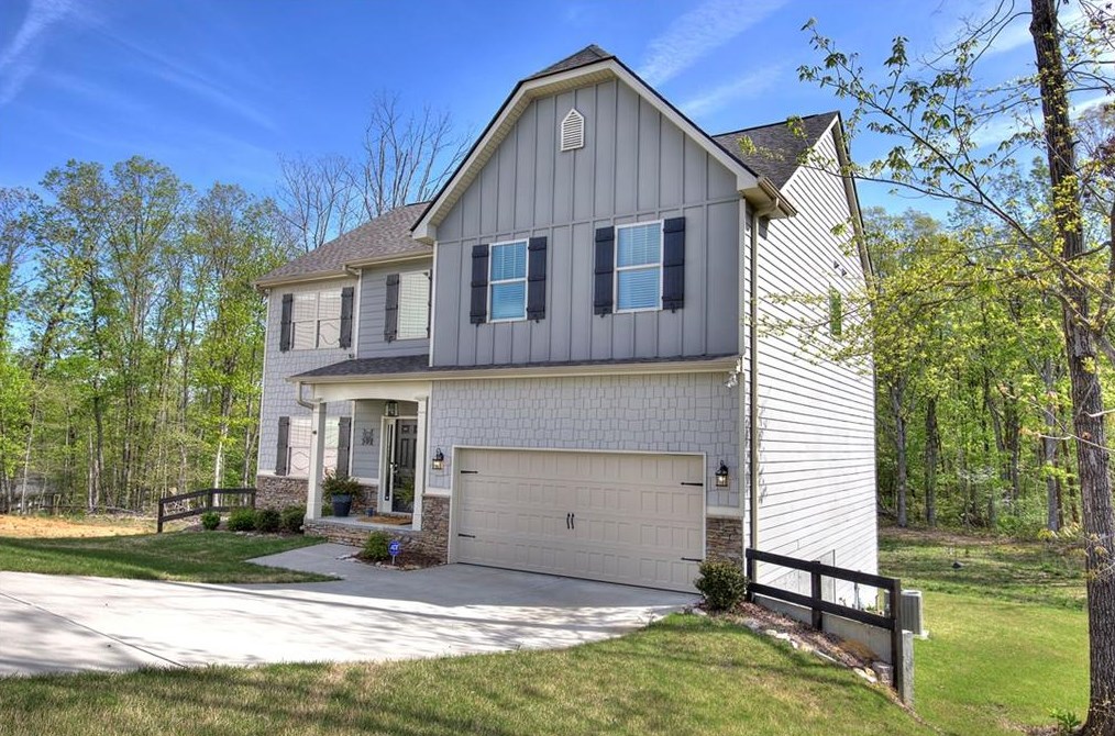 40 Thunderhawk Ln Ne, Rydal, GA 30171
