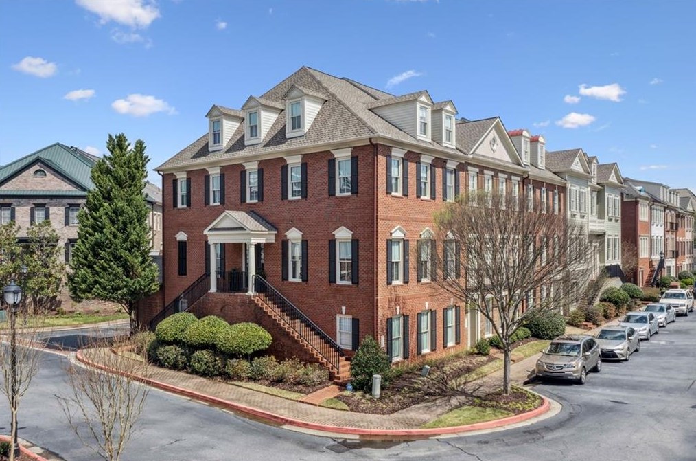 2221 Edgartown Ln, Smyrna GA  30080-6538 exterior