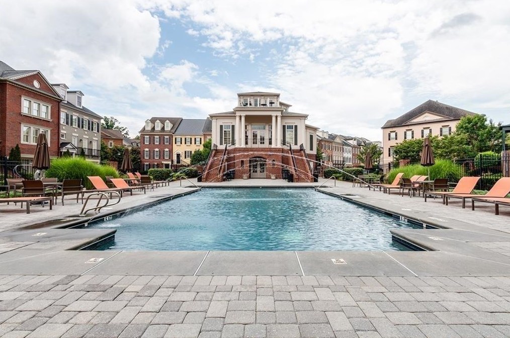 2221 Edgartown Ln, Smyrna GA  30080-6538 exterior