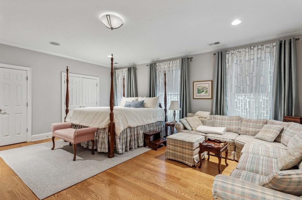 2221 Edgartown Ln, Smyrna GA  30080-6538 exterior