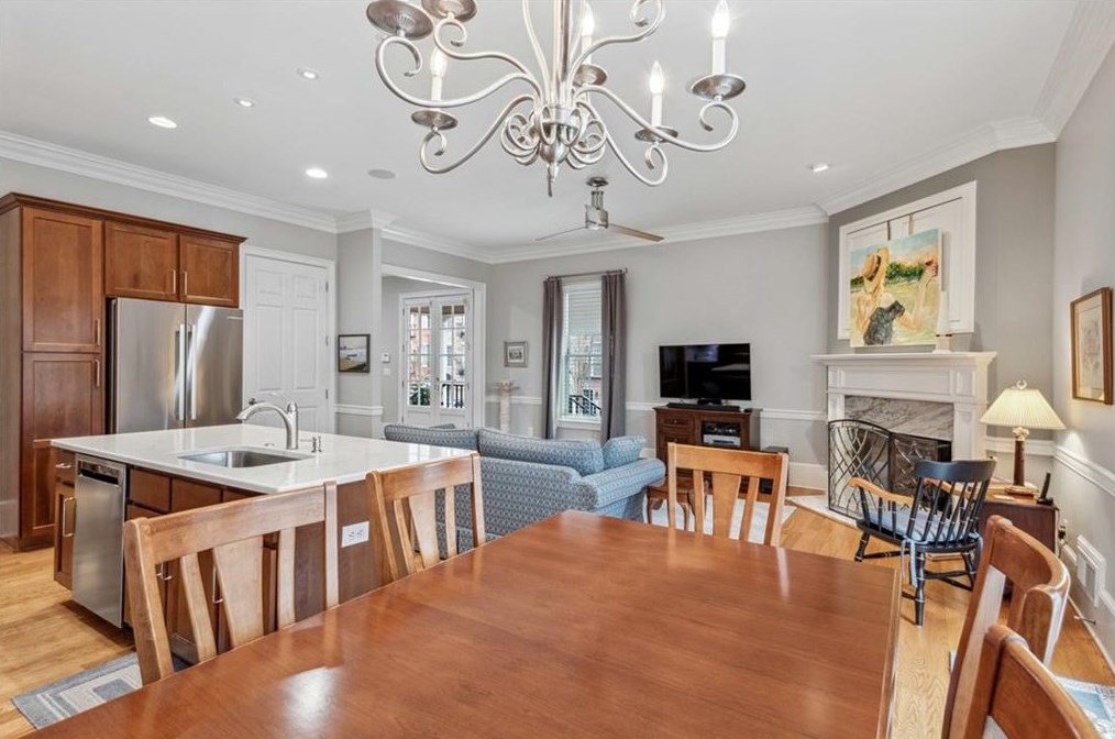 2221 Edgartown Ln, Smyrna GA  30080-6538 exterior