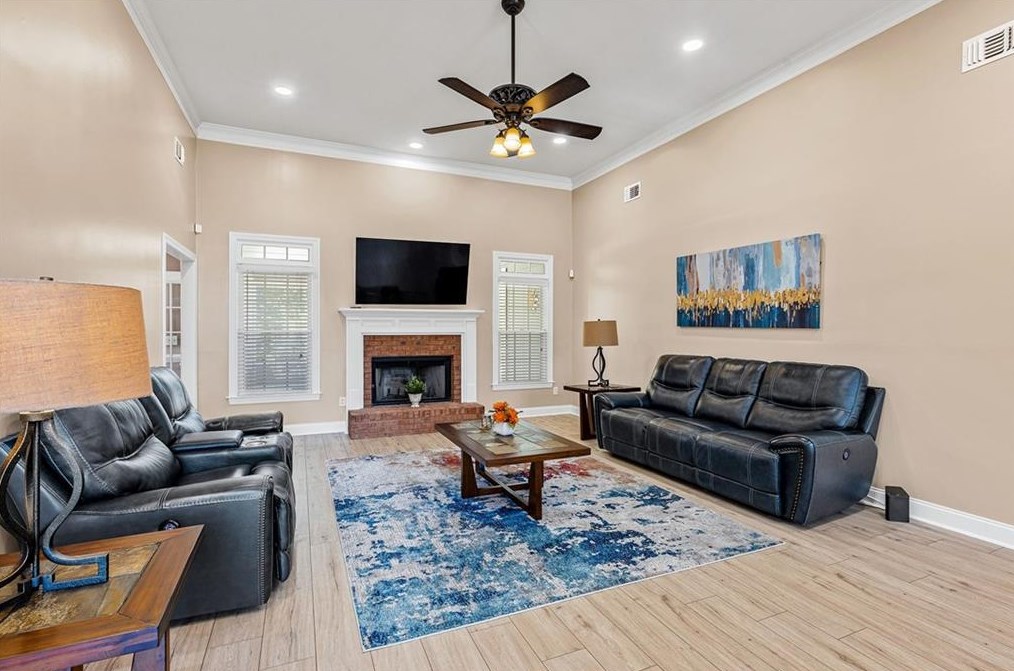 2372 Herring Woods Trl, Grayson GA  30017-4094 exterior
