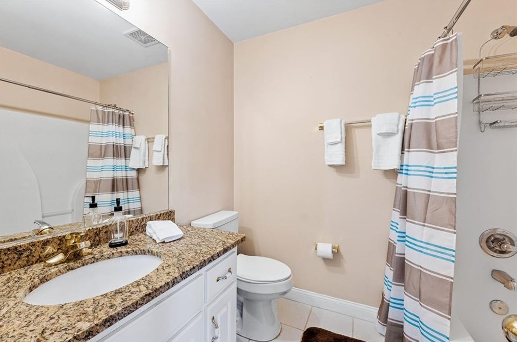 2372 Herring Woods Trl, Grayson GA  30017-4094 exterior