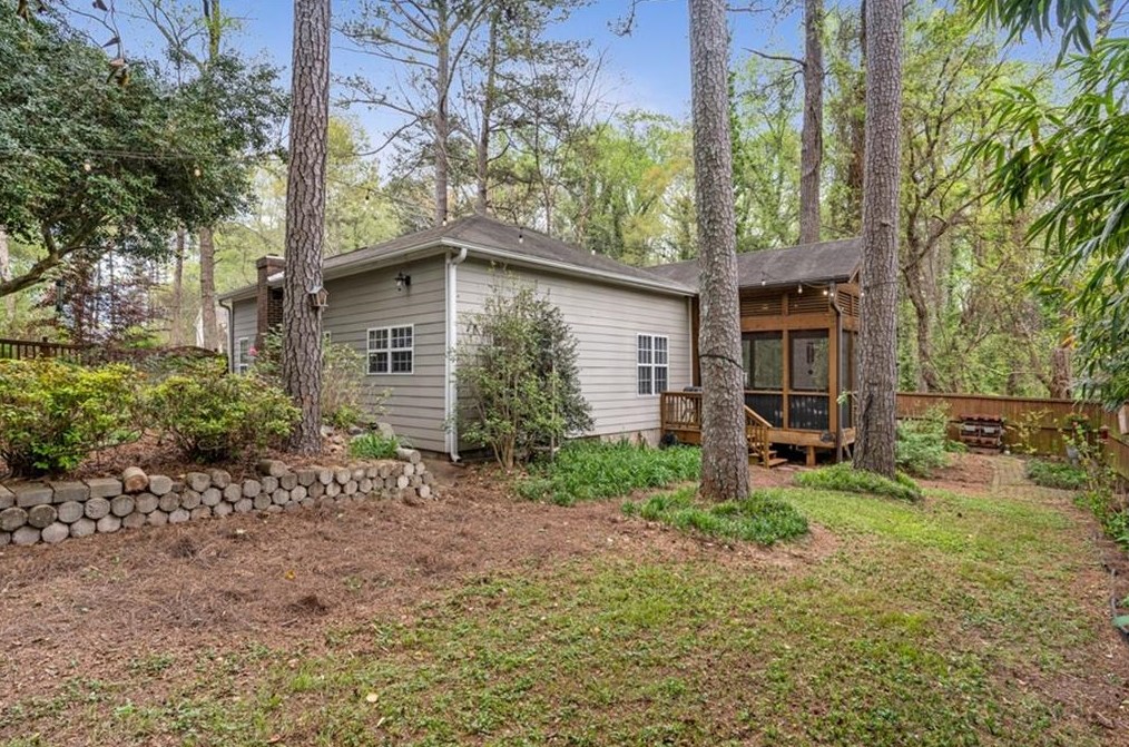 2869 Amelia Ave, Decatur GA  30032-4307 exterior