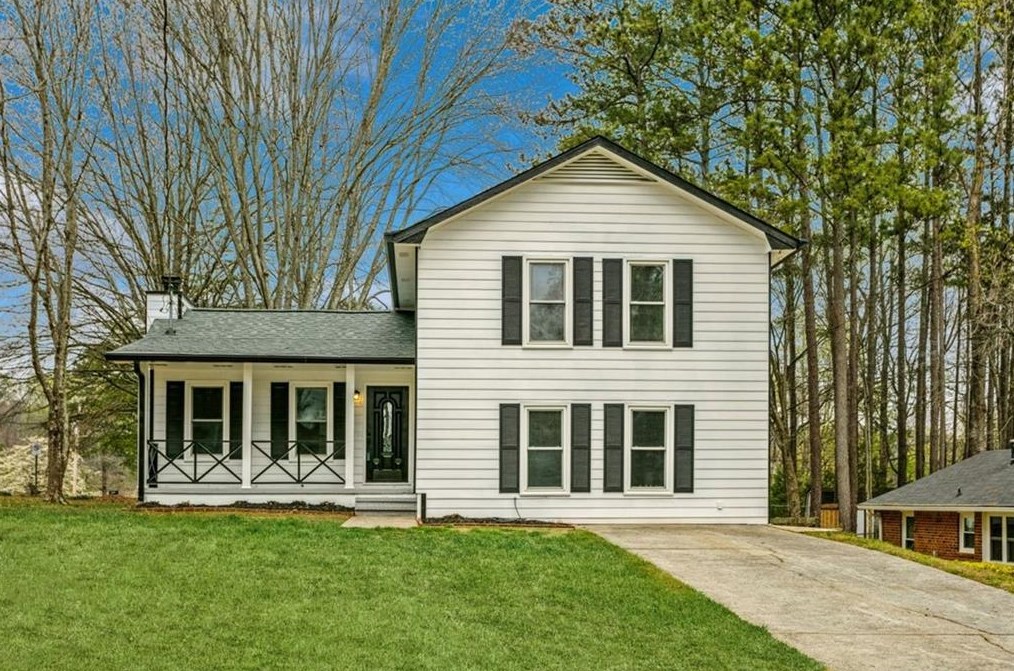 1281 Daniel Ln, Lawrenceville, GA 30046-8302