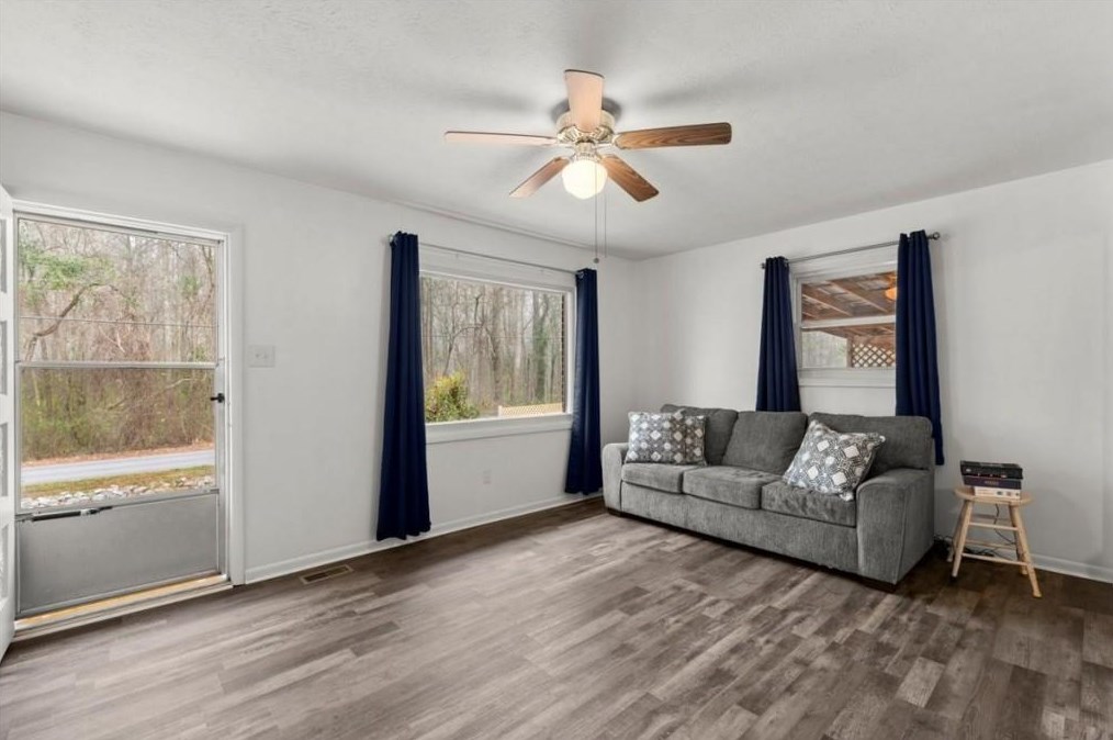 684 Mt Zion Rd Nw, Conyers, GA 30012