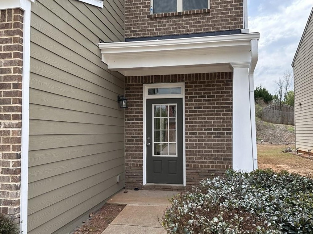 468 Hardy Water Dr, Lawrenceville, GA 30045-2256