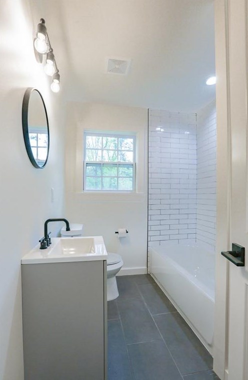 3464 Glen Rd, Decatur GA  30032-2506 exterior