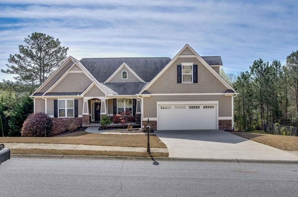 207 Erin Ln, Ball Ground, GA 30107
