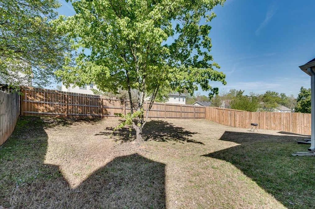 2380 Wellborn Hills Ct, Lithonia, GA 30058