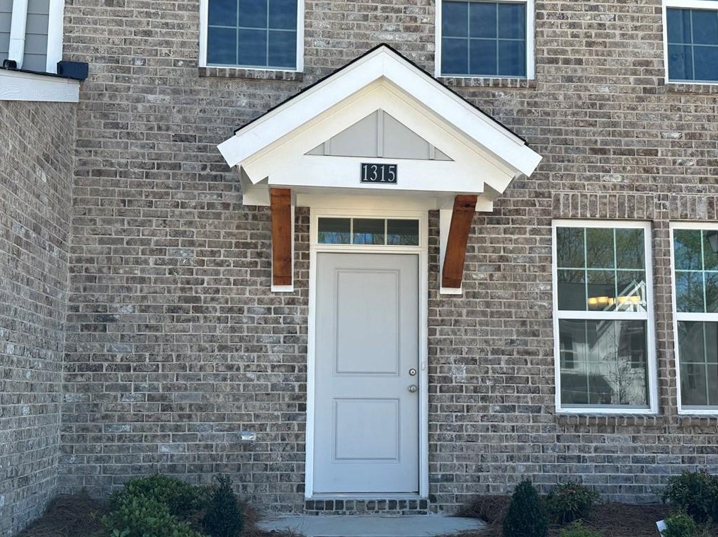 1315 Liberty Park Dr, Braselton, GA 30517