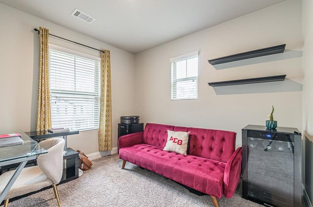 4134 Woodland Park Dr, Atlanta GA  30331 exterior