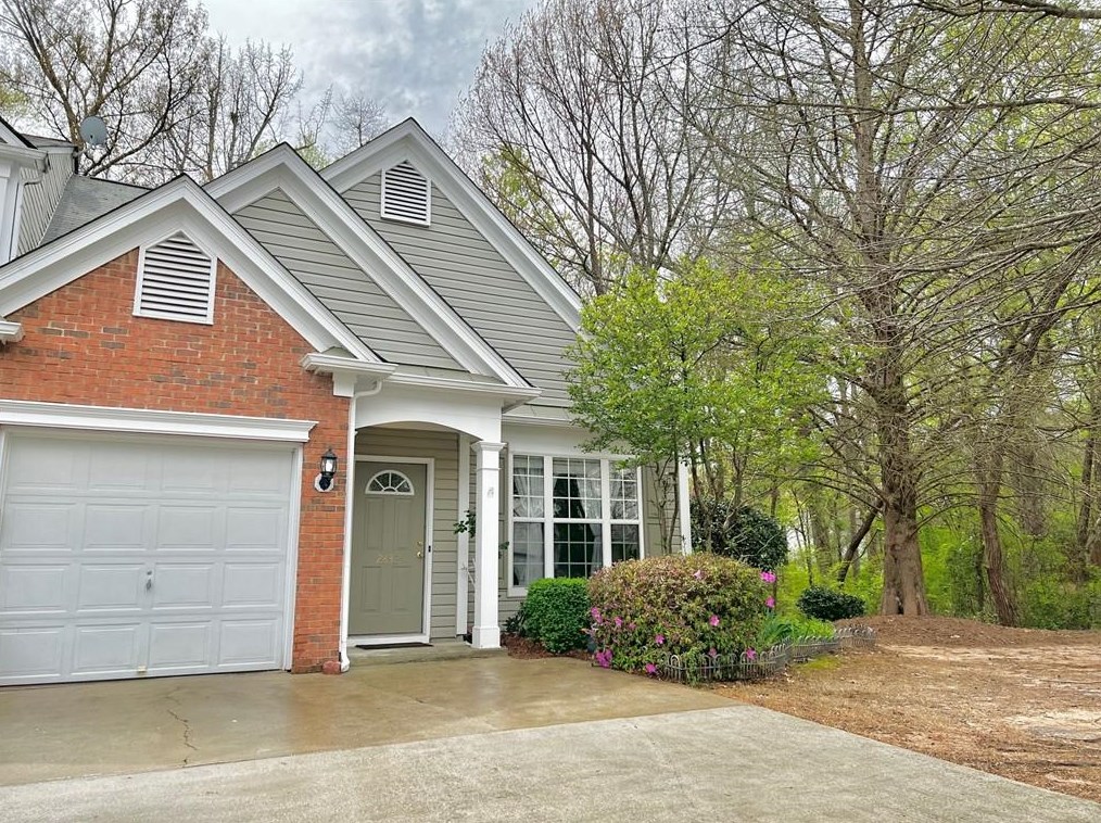 2832 Ashleigh Ln, Alpharetta, GA 30004-6152