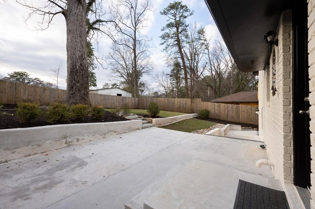 1969 Stanton St, Decatur GA  30032-4154 exterior