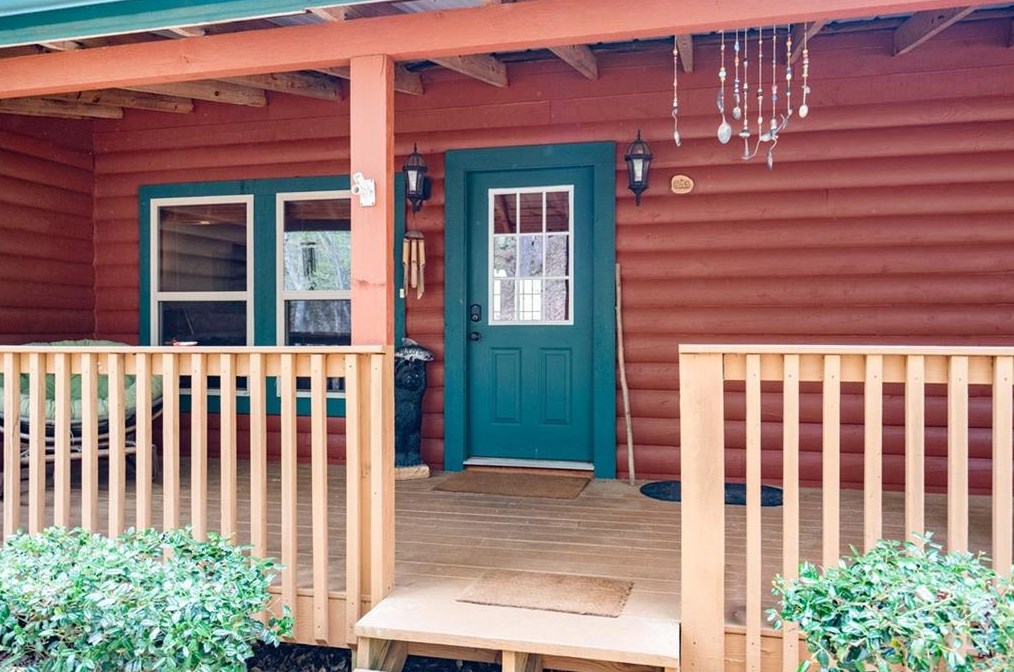 285 Julep Cir, Ellijay, GA 30540