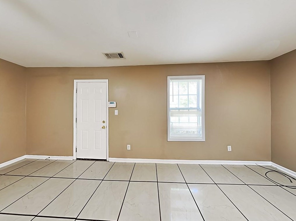 407 Maple Way #unit L, Monroe, GA 30655