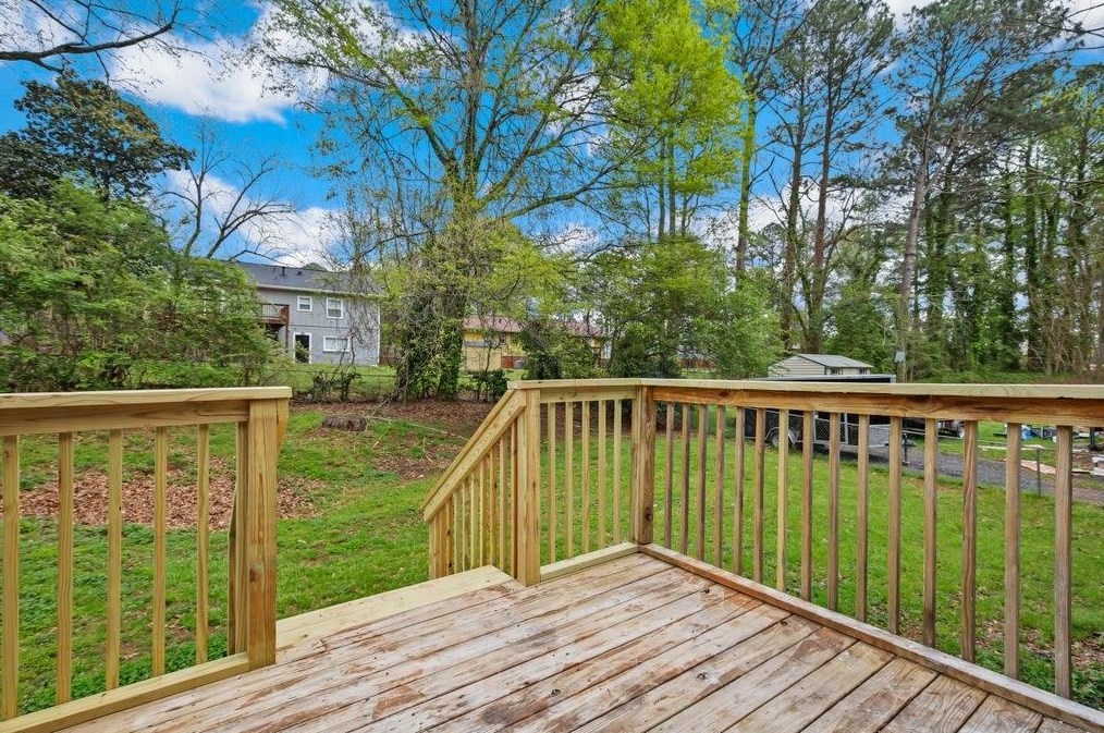 1486 Joy Ln, Decatur GA  30032-3022 exterior