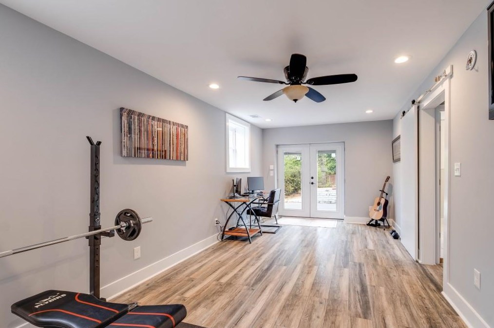 3142 Gay Dr, Decatur GA  30032-7135 exterior