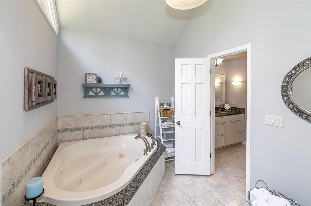 575 Leah Dr, Powder Springs GA  30127-4413 exterior