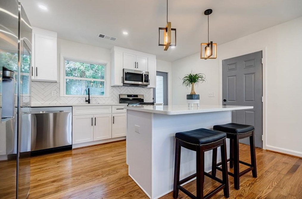 2695 Miriam Ln, Decatur GA  30032-5732 exterior