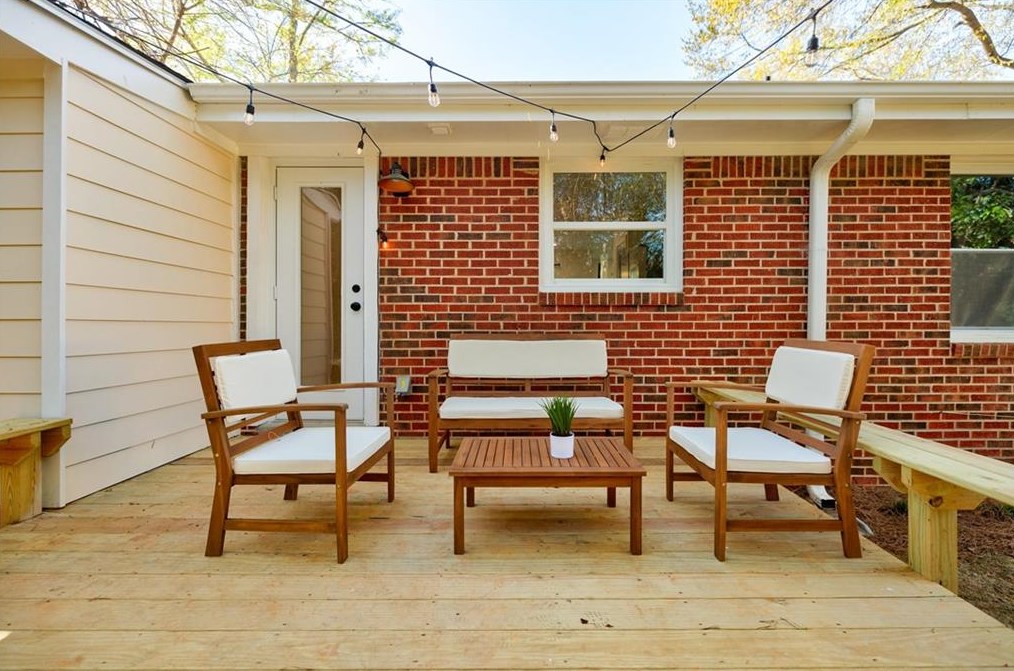 2695 Miriam Ln, Decatur GA  30032-5732 exterior