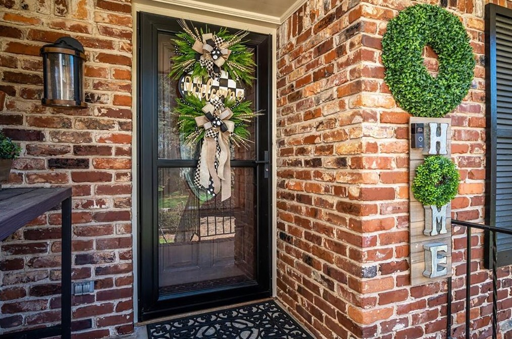 3465 Waddeston Way, Atlanta GA  30319-2544 exterior