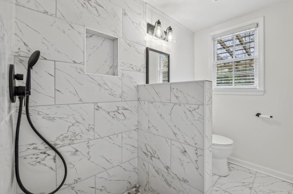 2889 Bonanza Dr, Decatur GA  30033-1509 exterior