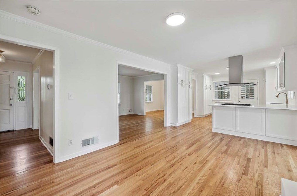 2889 Bonanza Dr, Decatur GA  30033-1509 exterior