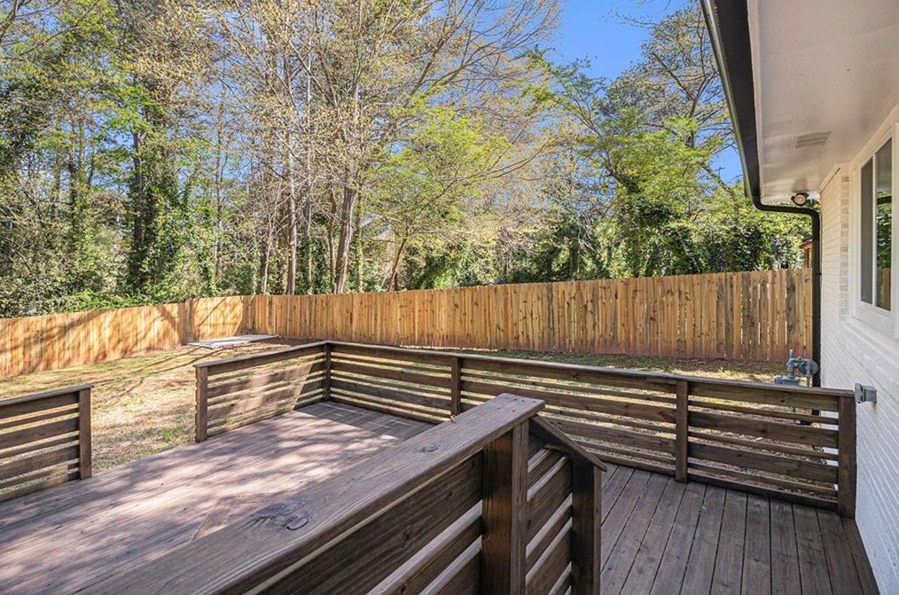 1902 Derrill Dr, Decatur GA  30032-7003 exterior