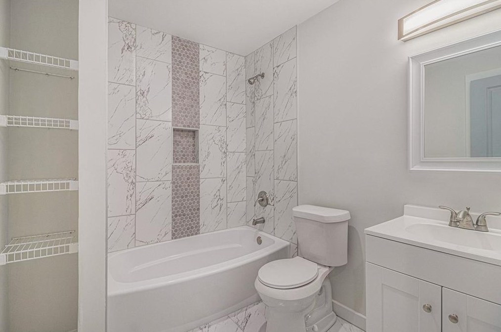 1902 Derrill Dr, Decatur GA  30032-7003 exterior