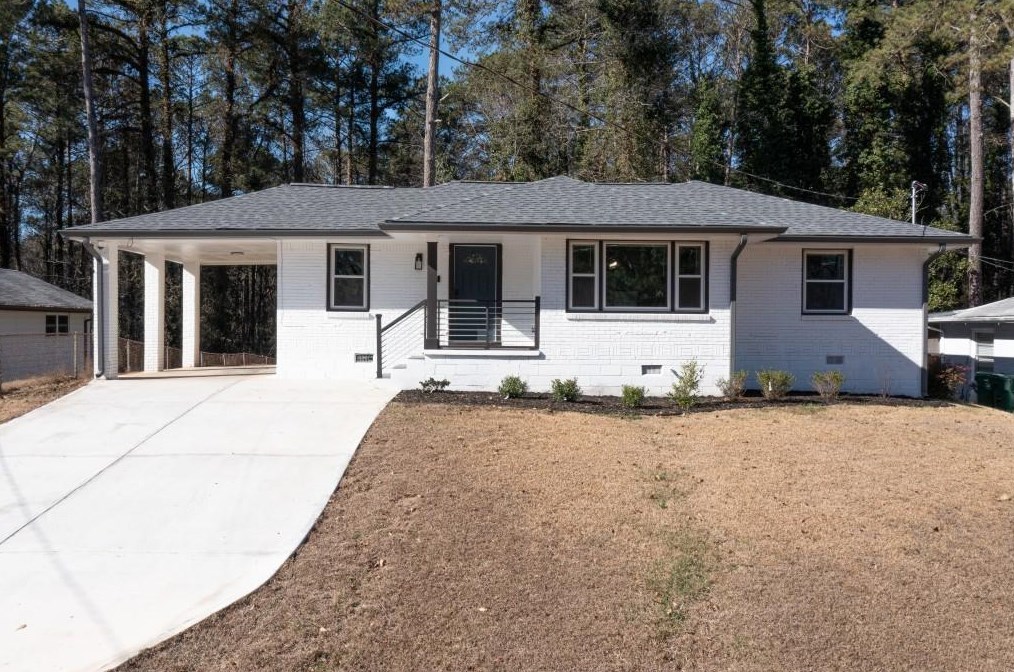 2083 Glendale Dr, Decatur GA  30032-5807 exterior