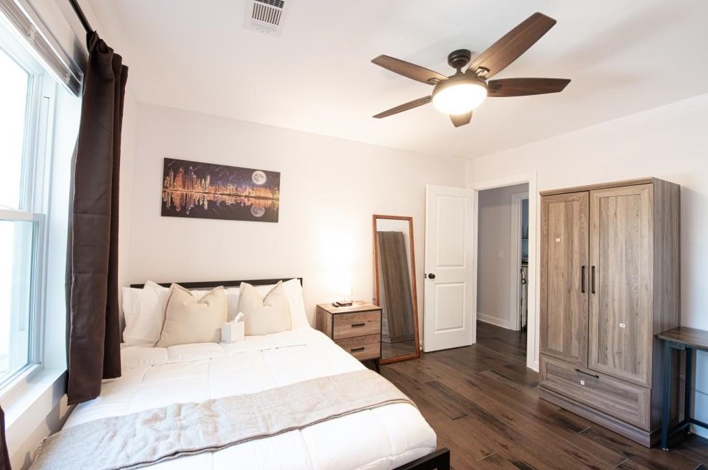 2083 Glendale Dr, Decatur GA  30032-5807 exterior