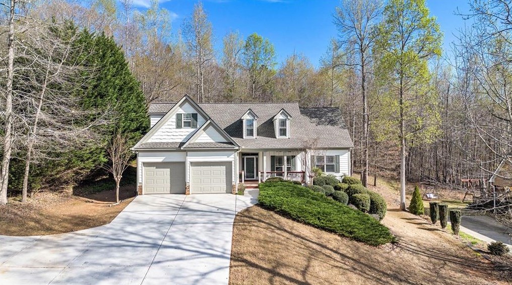 659 Forest Pine Dr, Ball Ground, GA 30107