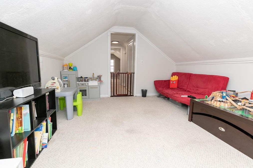 1538 Deerwood Dr, Decatur GA  30030-4516 exterior