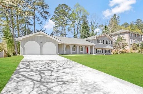 1155 Old Coach Rd, Stone Mountain, GA 30083