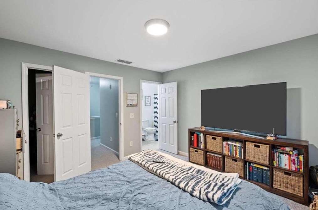 3294 Sheffield Cir, Decatur GA  30032-5976 exterior