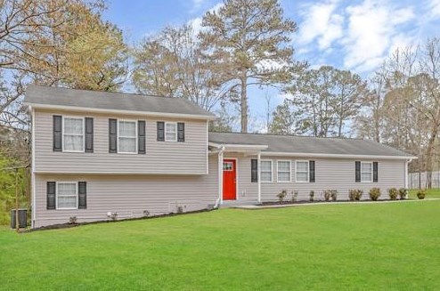 7601 Asbury Dr, Lithonia, GA 30058