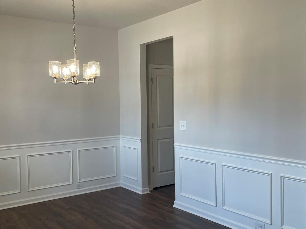 6 Lakewood Ct, Euharlee, GA 30120-6994