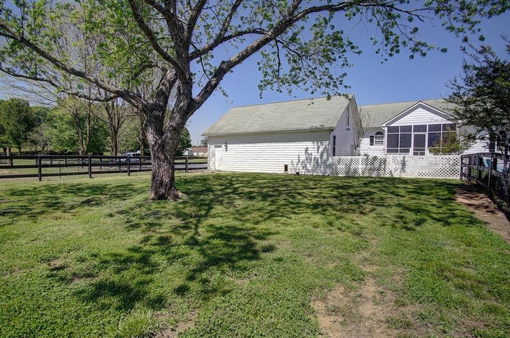 167 Mccreary Rd, Calhoun GA  30701-4417 exterior